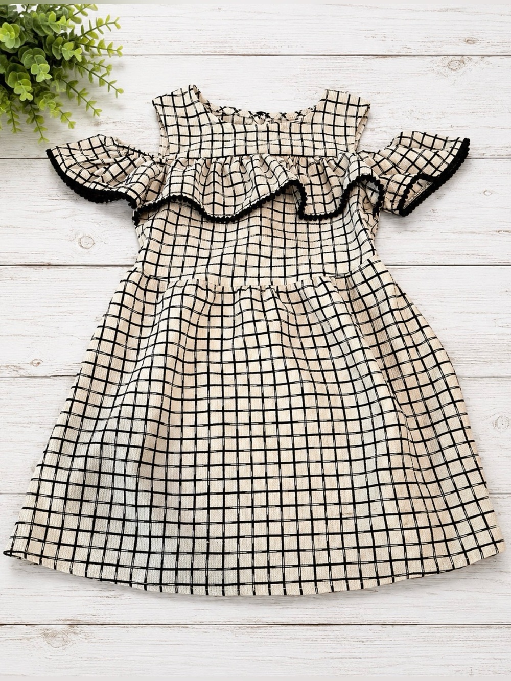 🌸 Wonder Nation Girls Grid Print Cold Shoulder Dress | Size XS (4–5)